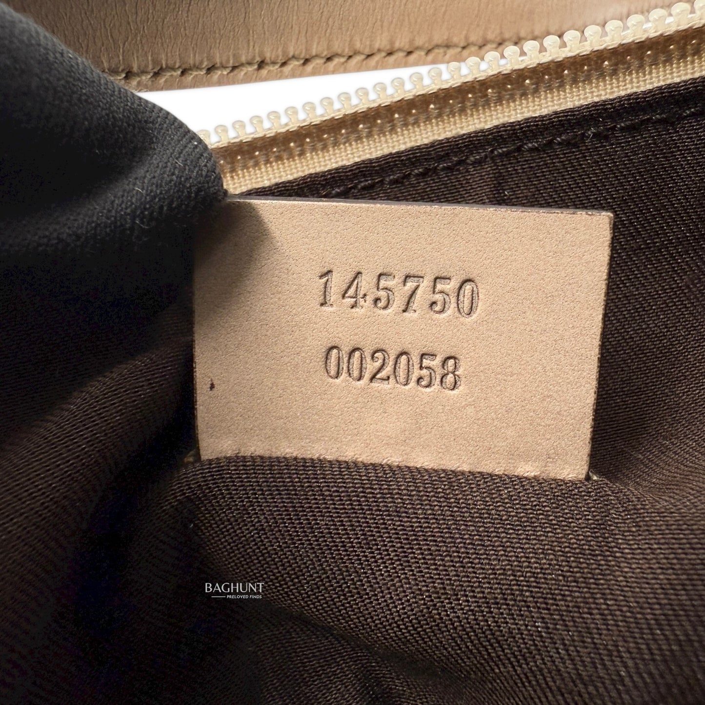 Gucci Abbey D-Ring Pochette