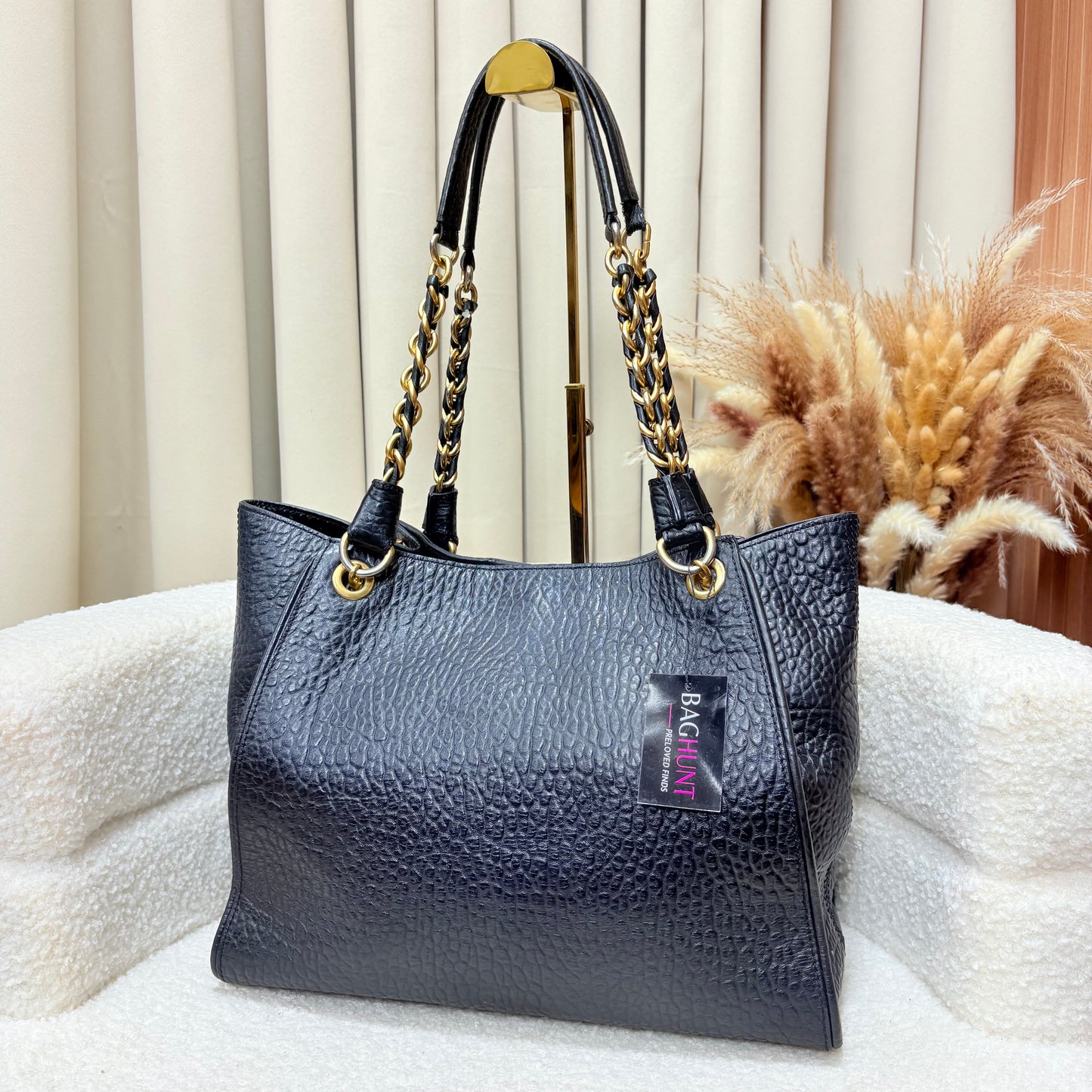 Daks Black Leather Tote Bag