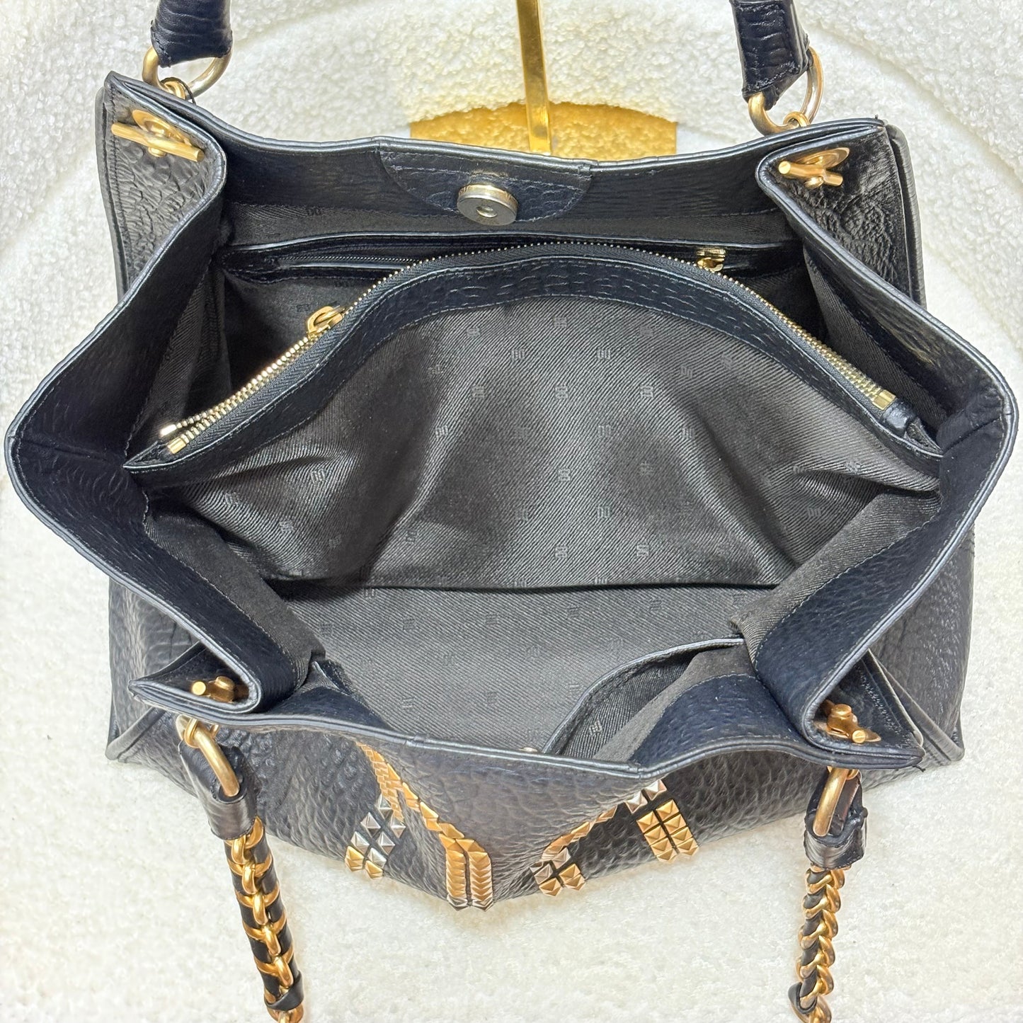 Daks Black Leather Tote Bag