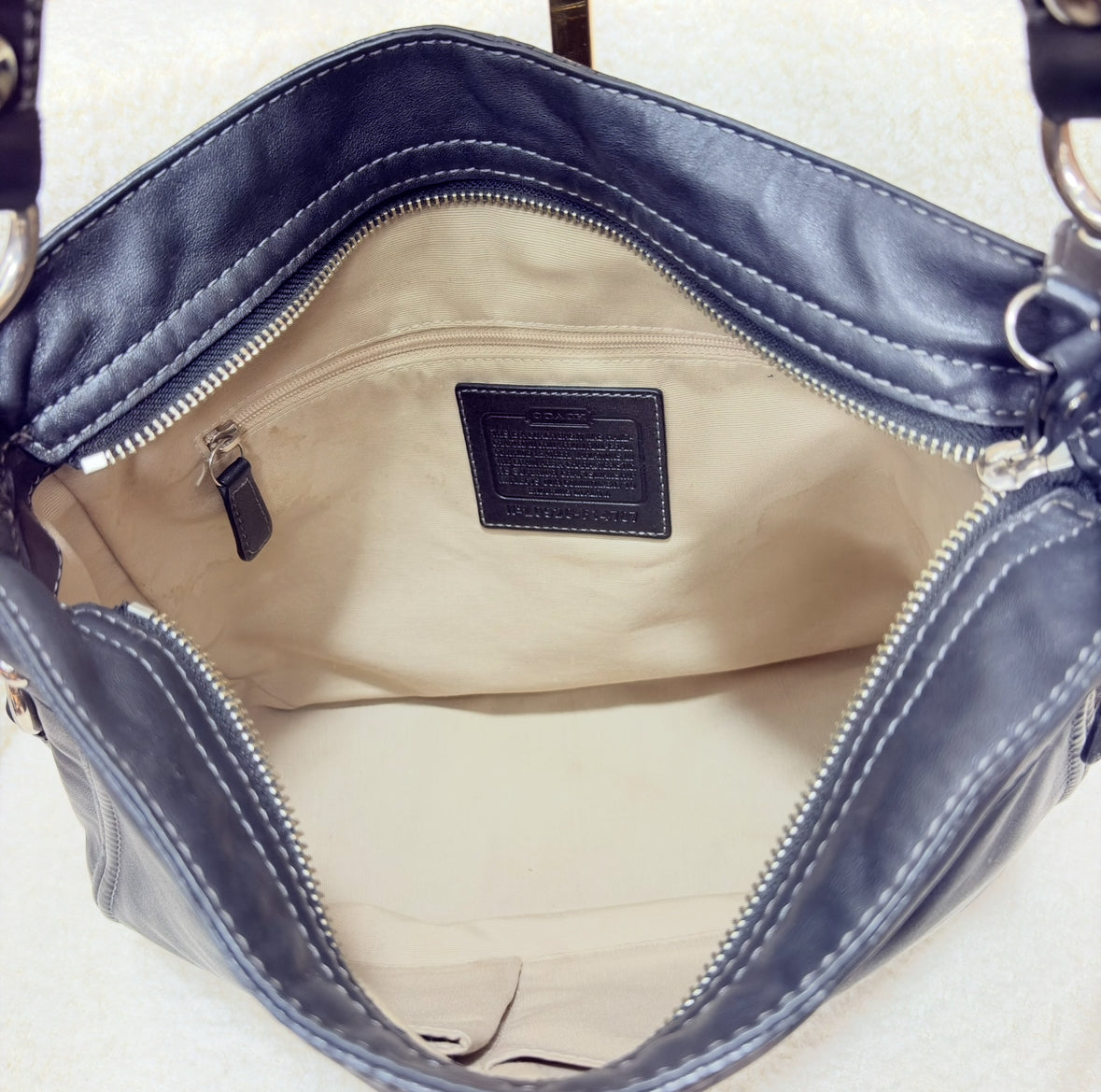 Coach Vintage Zoe Hobo