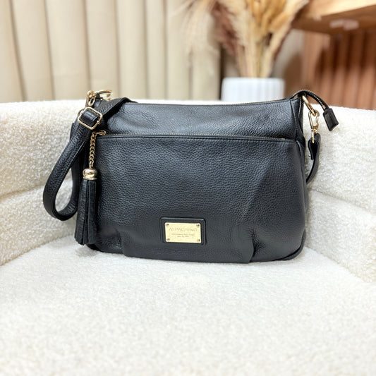 Alpachino Medium Sling Bag