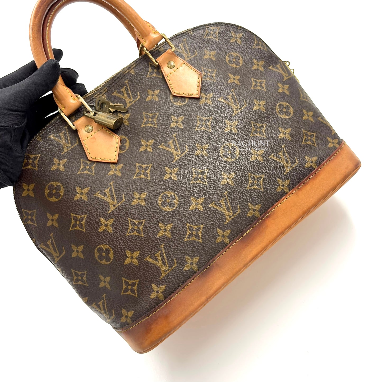 Louis Vuitton Monogram Canvas Alma PM