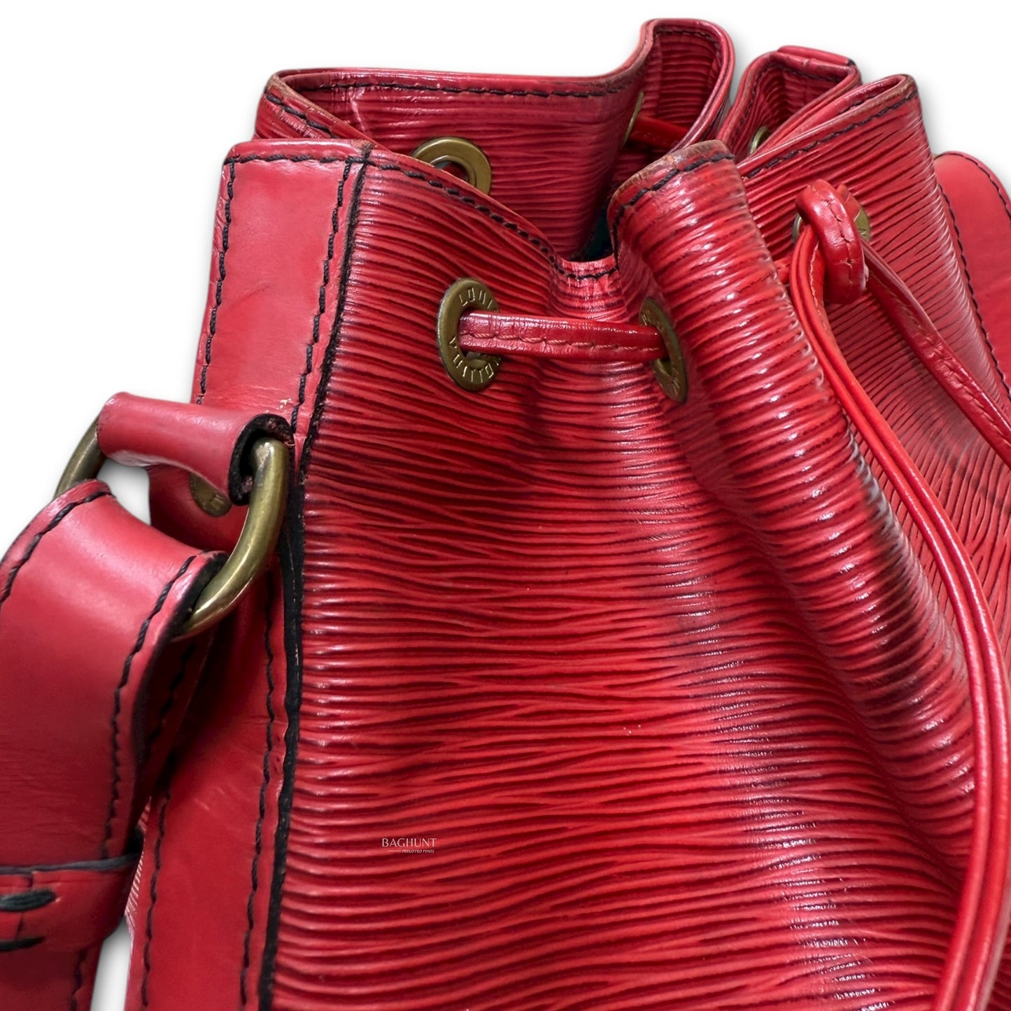 Louis Vuitton Petit Noé Bucket Bag